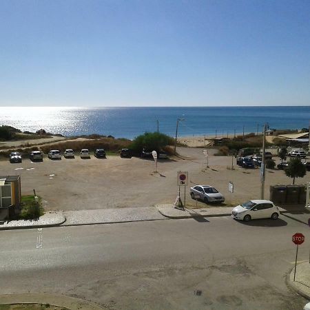 Gui Beach House Armação de Pêra Екстериор снимка